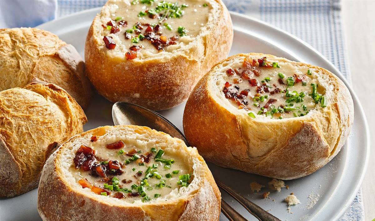 Panecillos con sopa de queso