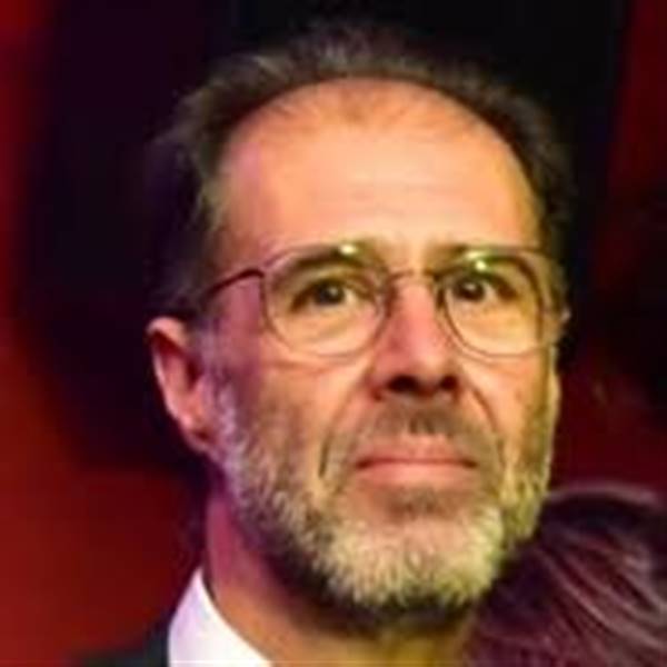 Dr. Enrique Arrieta