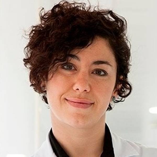 Dra. Zoe Mariño