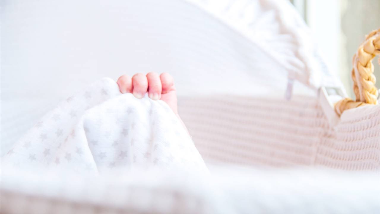 Bebés inquietos: ¿cuándo dormirá toda la noche?
