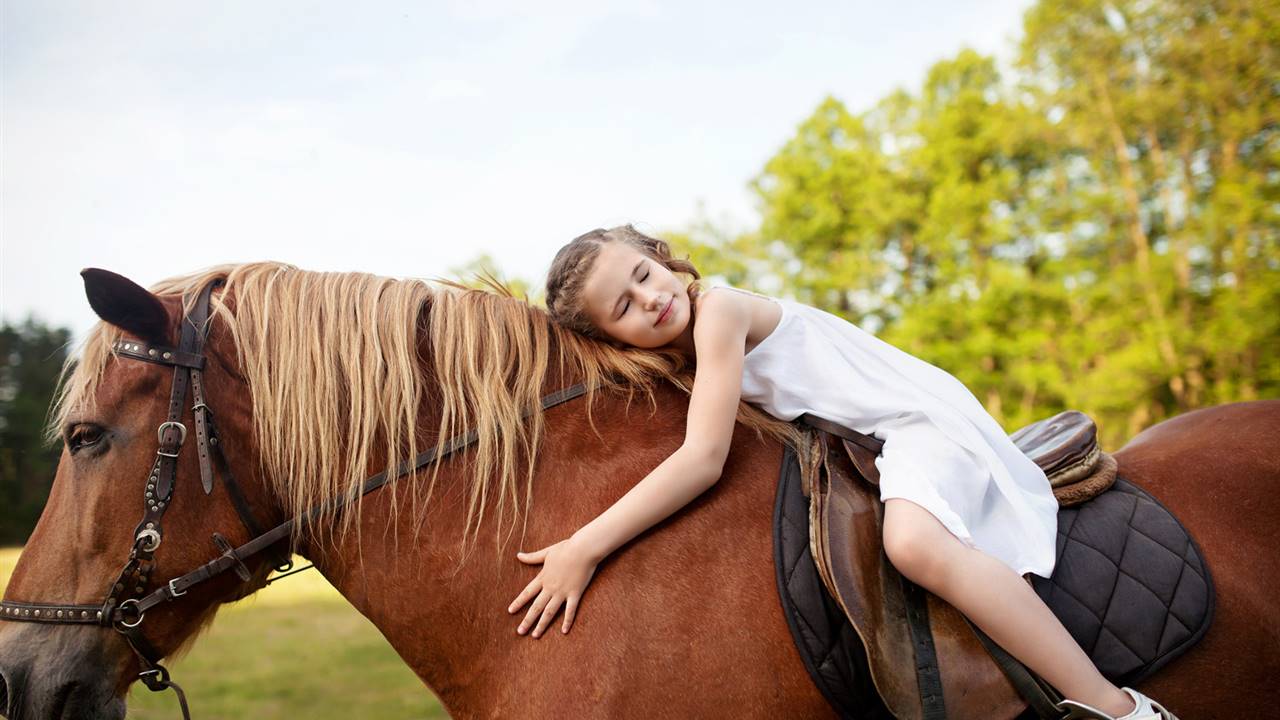 Beneficios de la terapia con caballos en niños que han pasado un cáncer