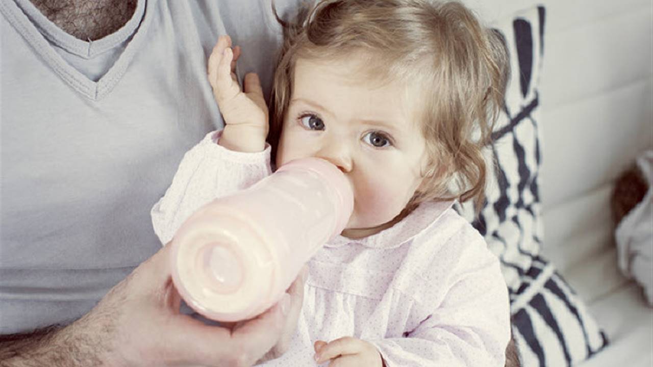 Qué necesitas saber de la lactancia materna en diferido