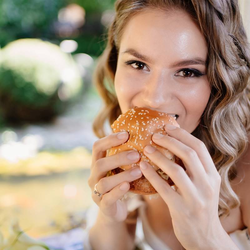 Los alimentos ultraprocesados aumentan el riesgo de inflamación intestinal