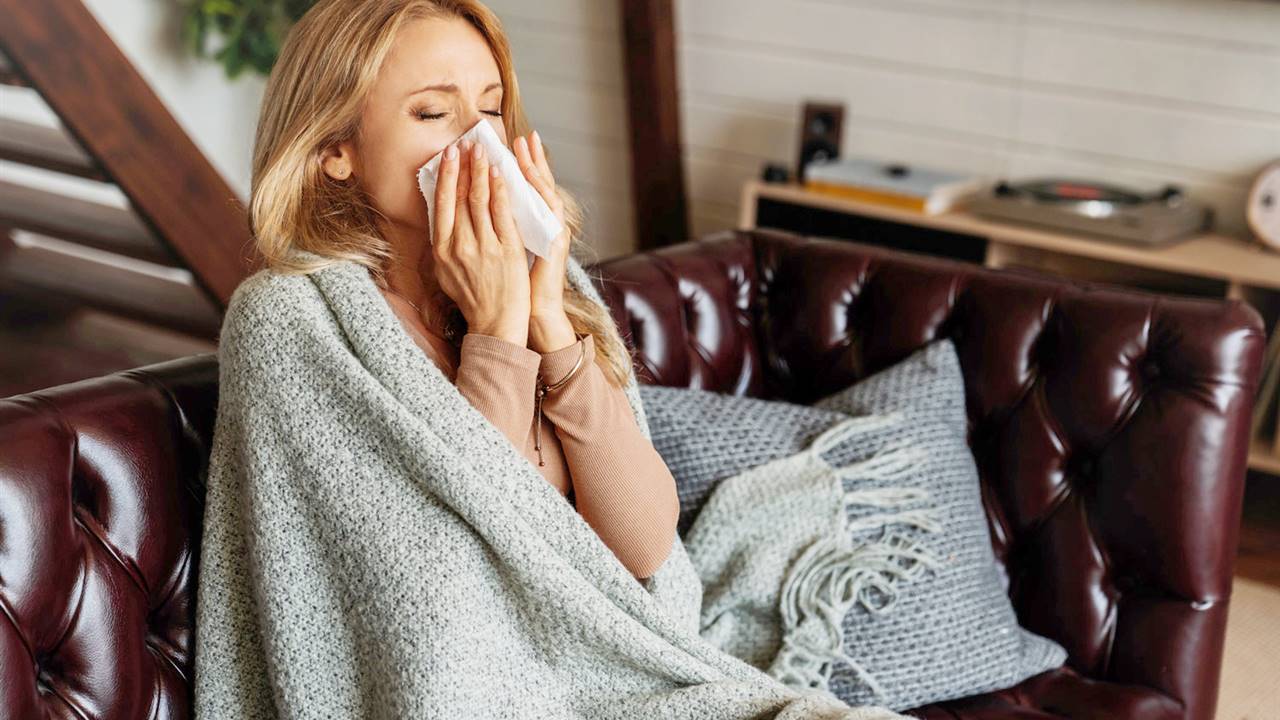 Los síntomas de resfriado pueden ser señal de las nuevas variantes de covid