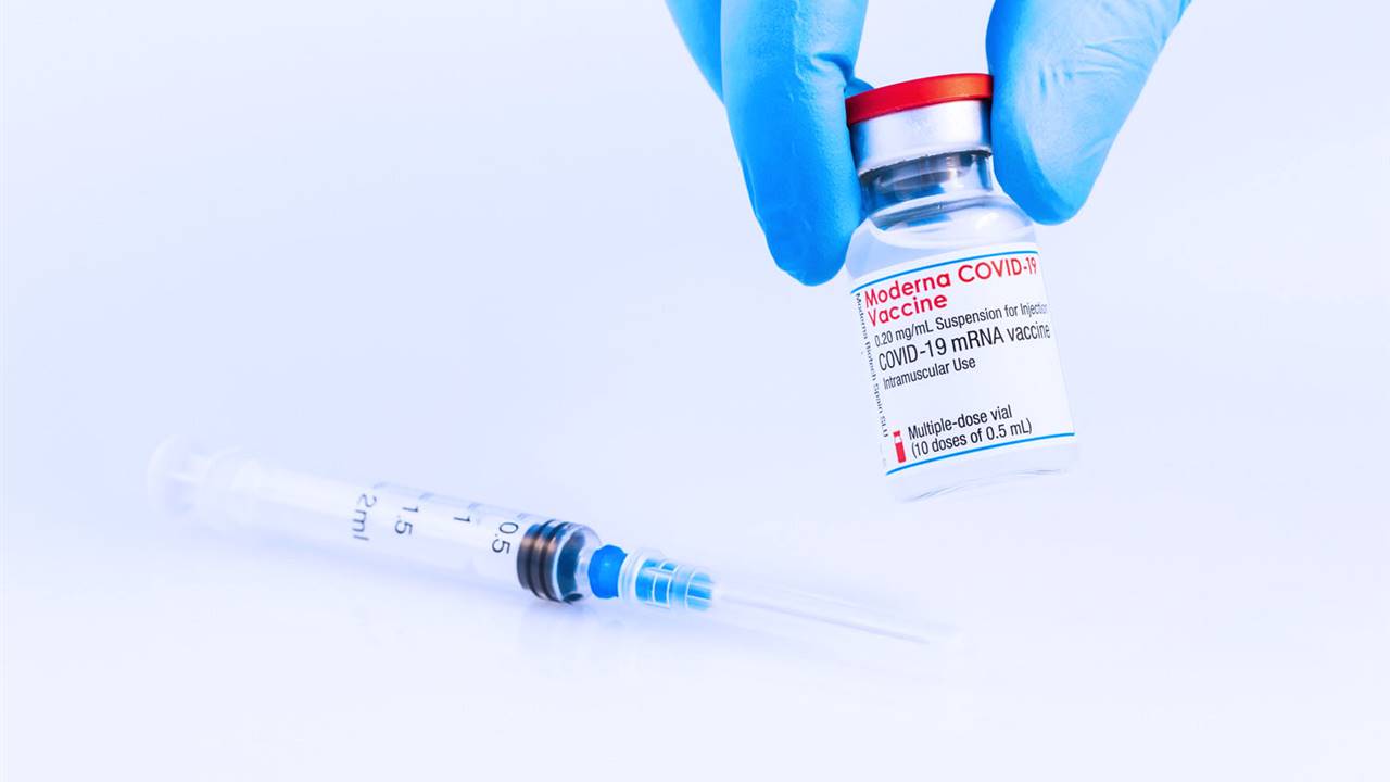 Moderna prueba con éxito la vacuna adaptada a las nuevas variantes