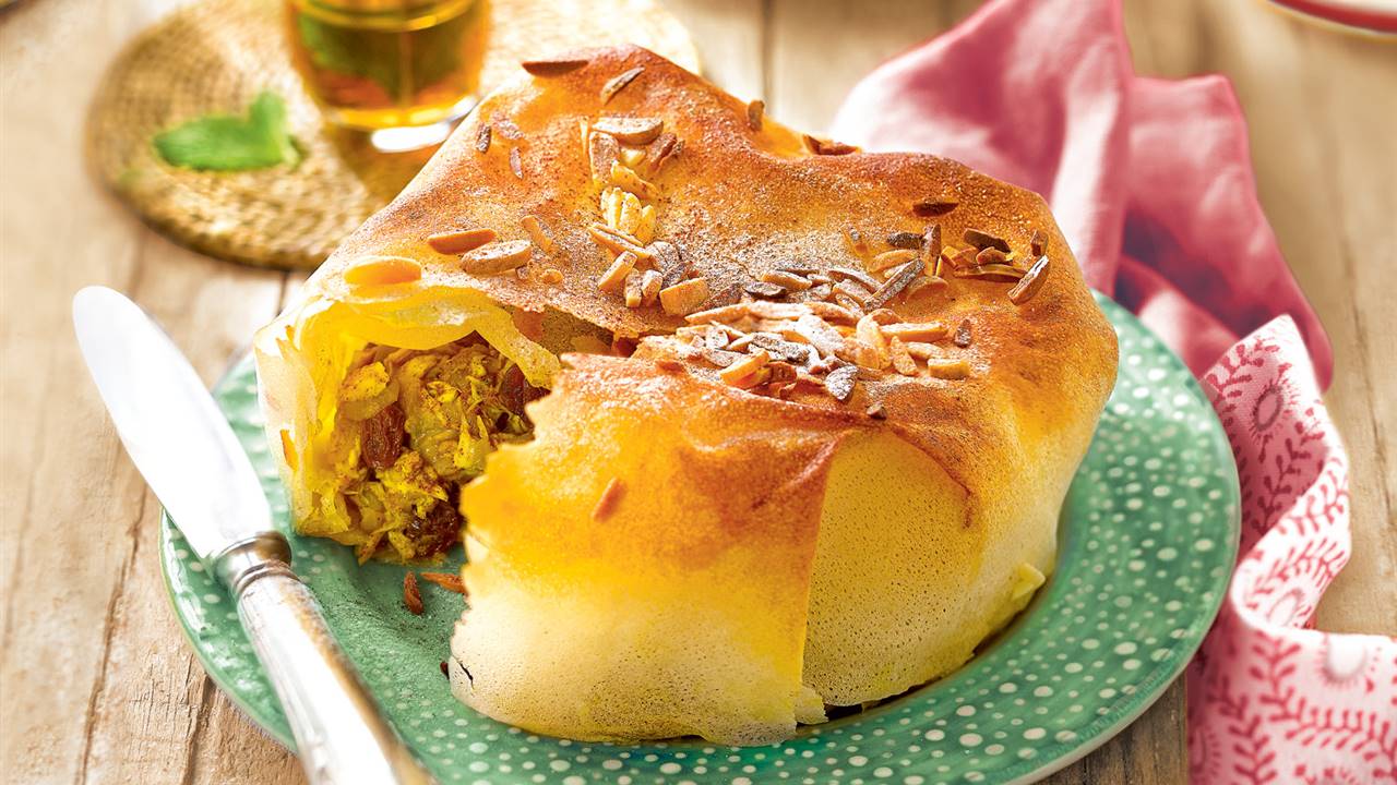 Pastela marroquí de carne con almendras