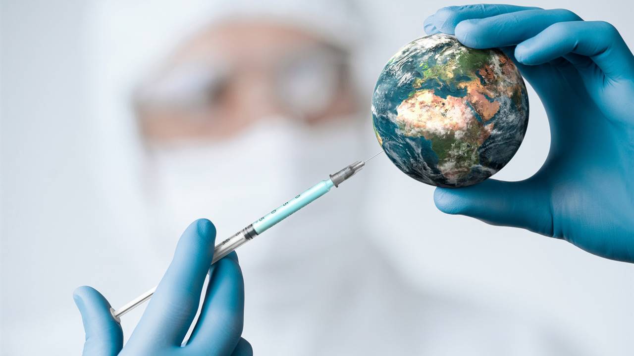 ¿Por qué no vamos a estar seguros hasta que vacunemos a todo el planeta?
