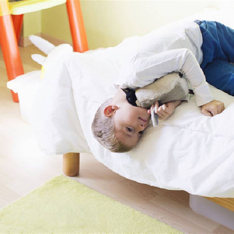 Sonambulismo: Causas y Tratamiento