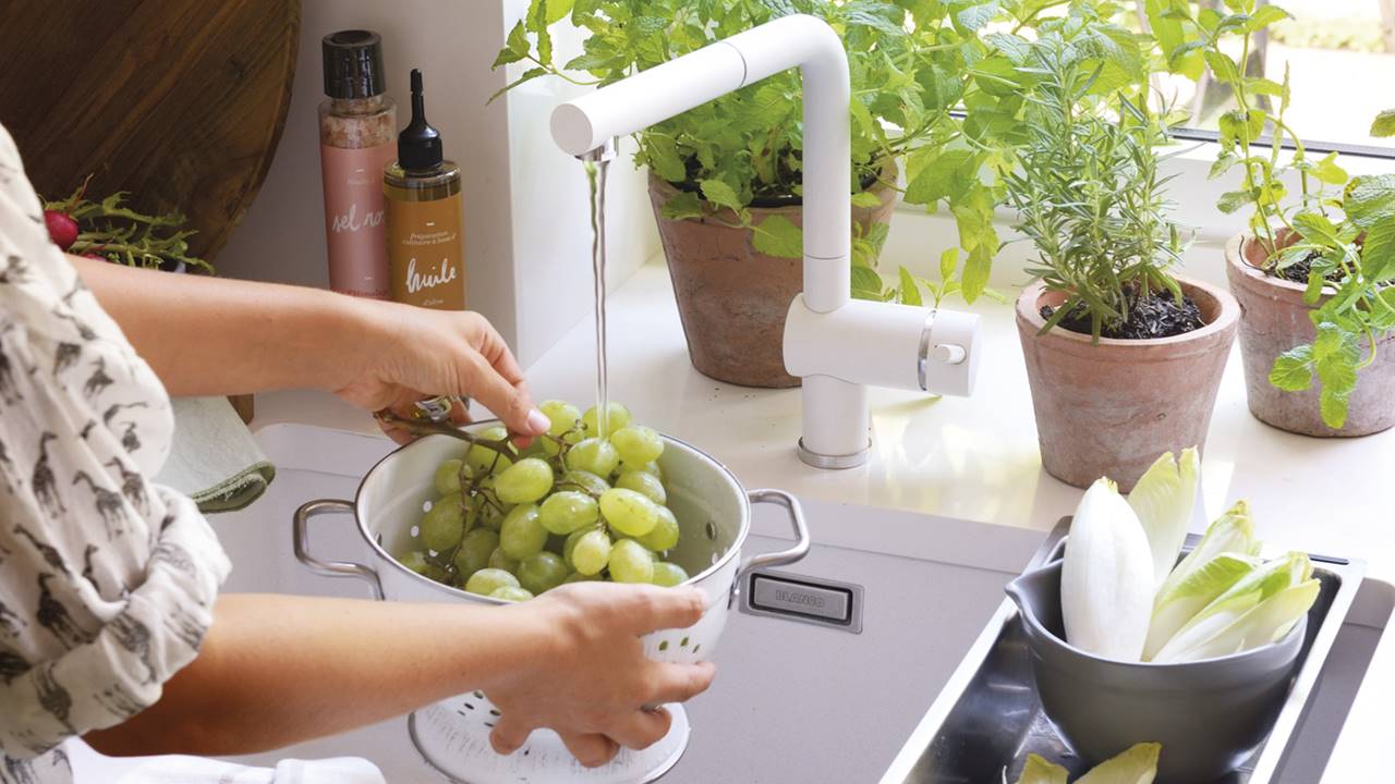 Cómo lavar frutas y verduras para eliminar los pesticidas
