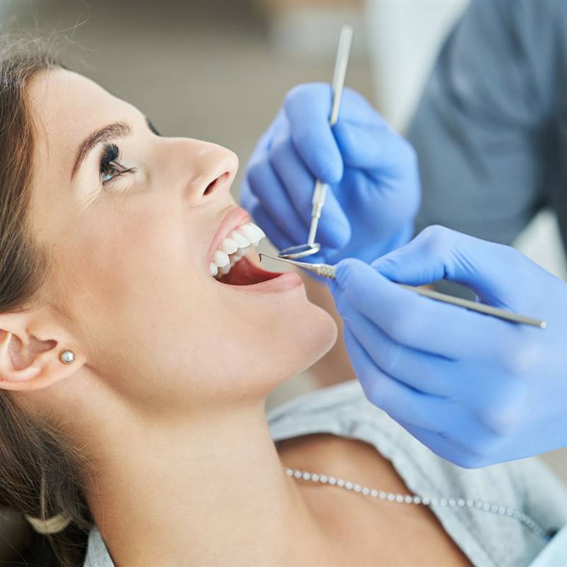 Lo que debes saber si te ponen un implante dental