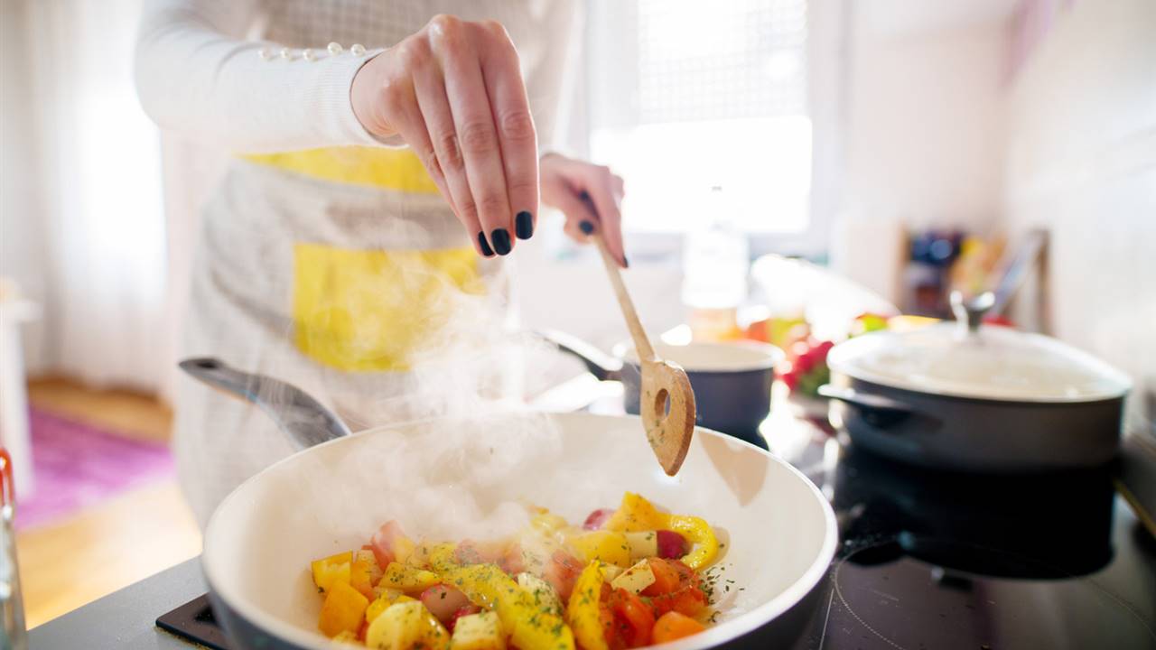 Cocinar patatas: trucos para que queden deliciosas y sean más sanas