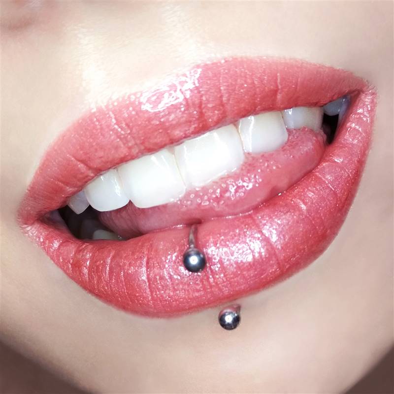  un piercing en la lengua o en labios tiene riesgos