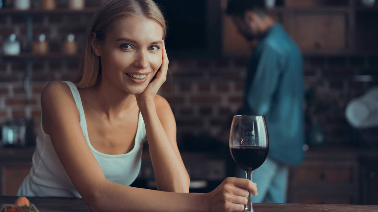 ¿Cuánto alcohol puedo beber al día para que sea bueno para corazón?