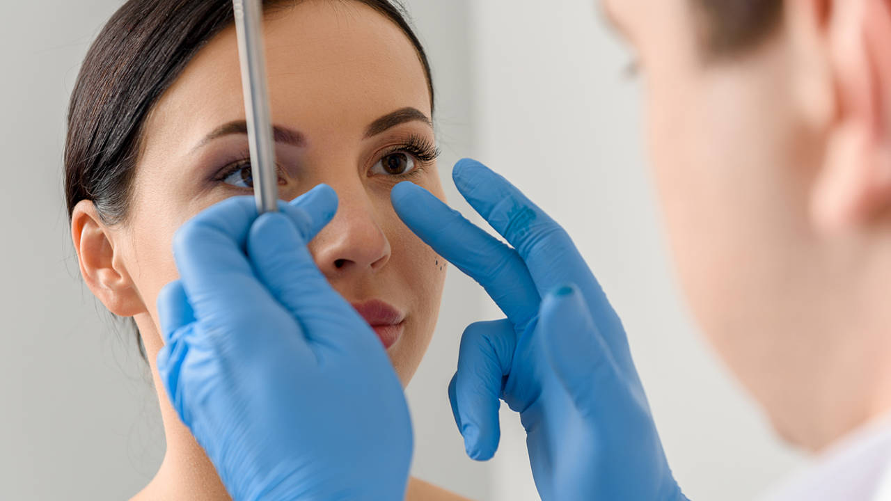 Cómo es la rinoplastia ultraso´nica