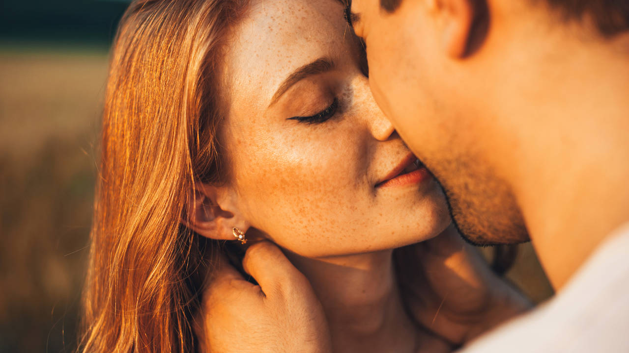 ¿Qué es la enfermedad del beso y cuáles son sus síntomas?