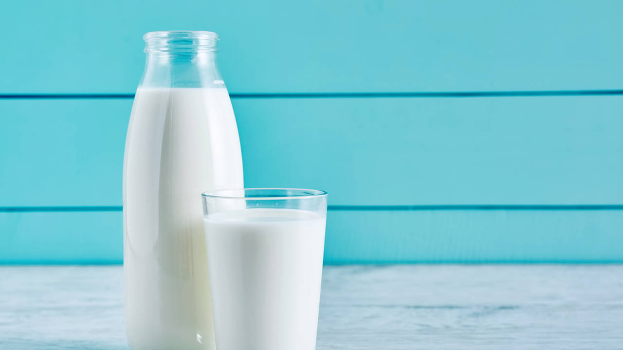 ¿Vamos a beber leche sintética ahora? Qué es y a qué sabe