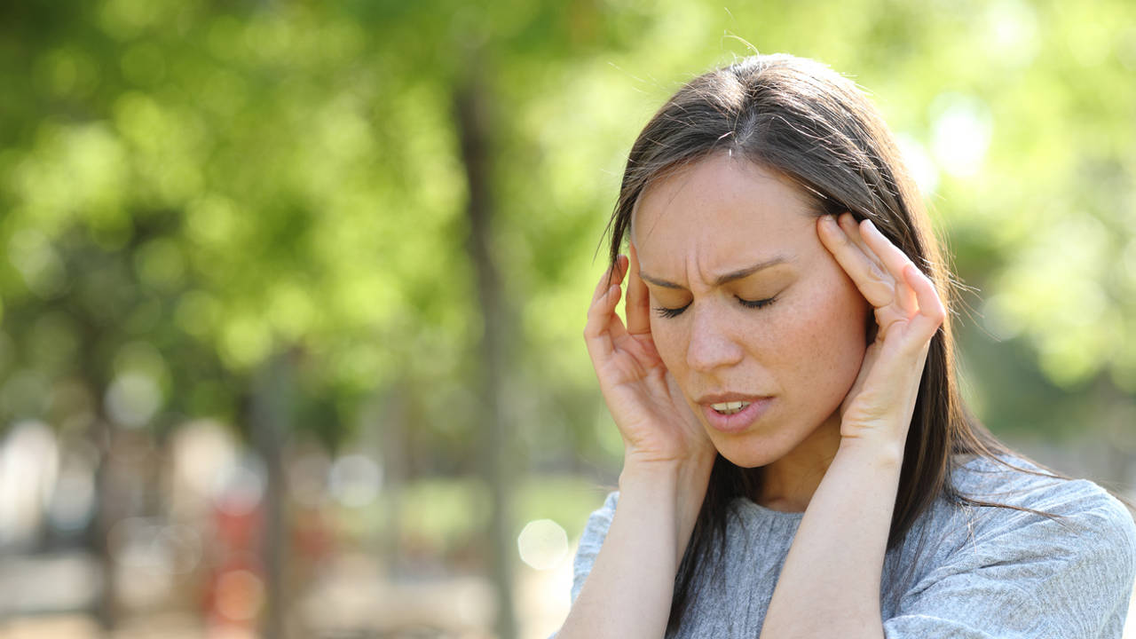 Los remedios más eficaces para aliviar las migrañas de verano