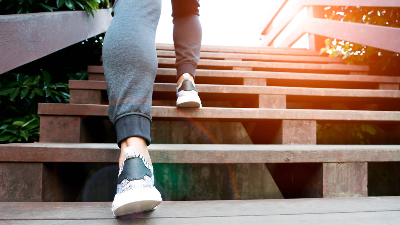 ¿Crees que subir escaleras es bueno? Quizá no lo sea tanto