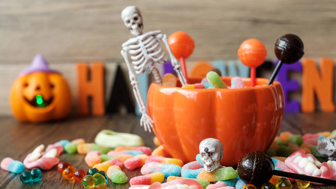¿Gominola o caramelo? Analizamos las golosinas de Halloween una a una