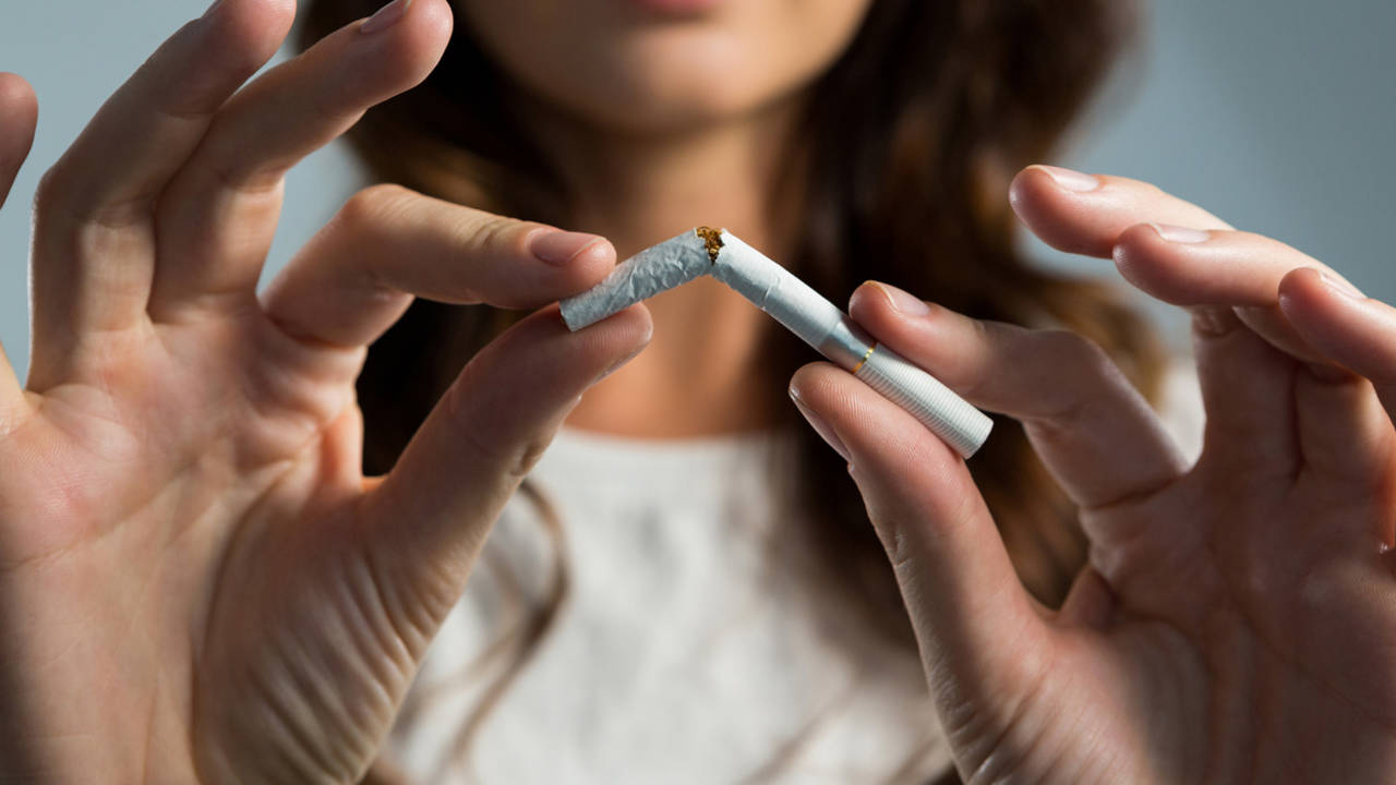 
Así es Recigarum, el nuevo medicamento para dejar de fumar en 25 días que financia Sanidad