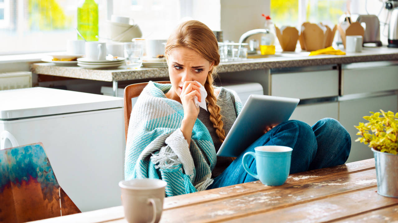 Los remedios que mejor funcionan (y los que no) para curar el resfriado, la gripe o el covid