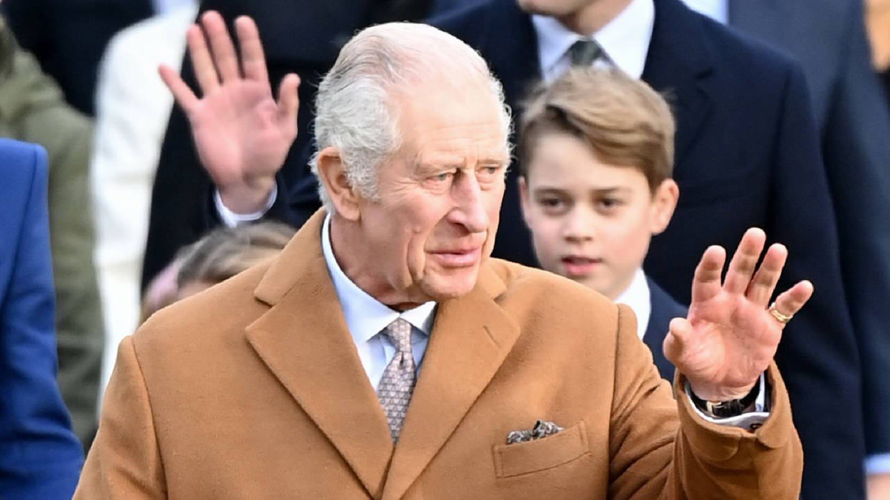 ¿Es grave el tumor de próstata del que operarán al rey Carlos III? 