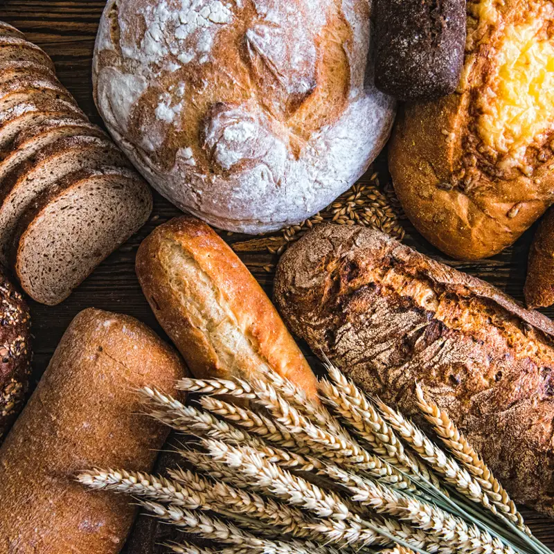Las 4 recetas imprescindibles (y sanas) que tienes que saber hacer para aprovechar el pan duro en Semana Santa