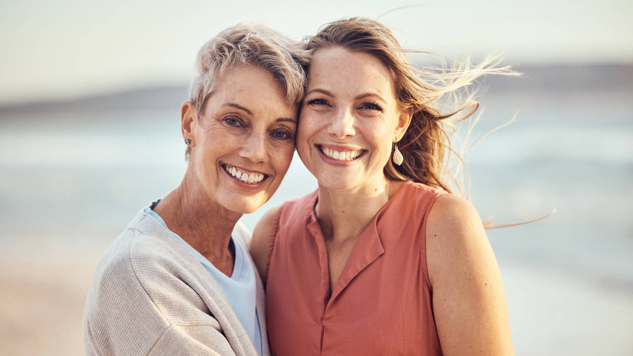 madre e hija sanas felices