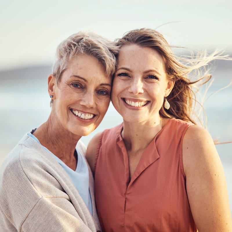 madre e hija sanas felices