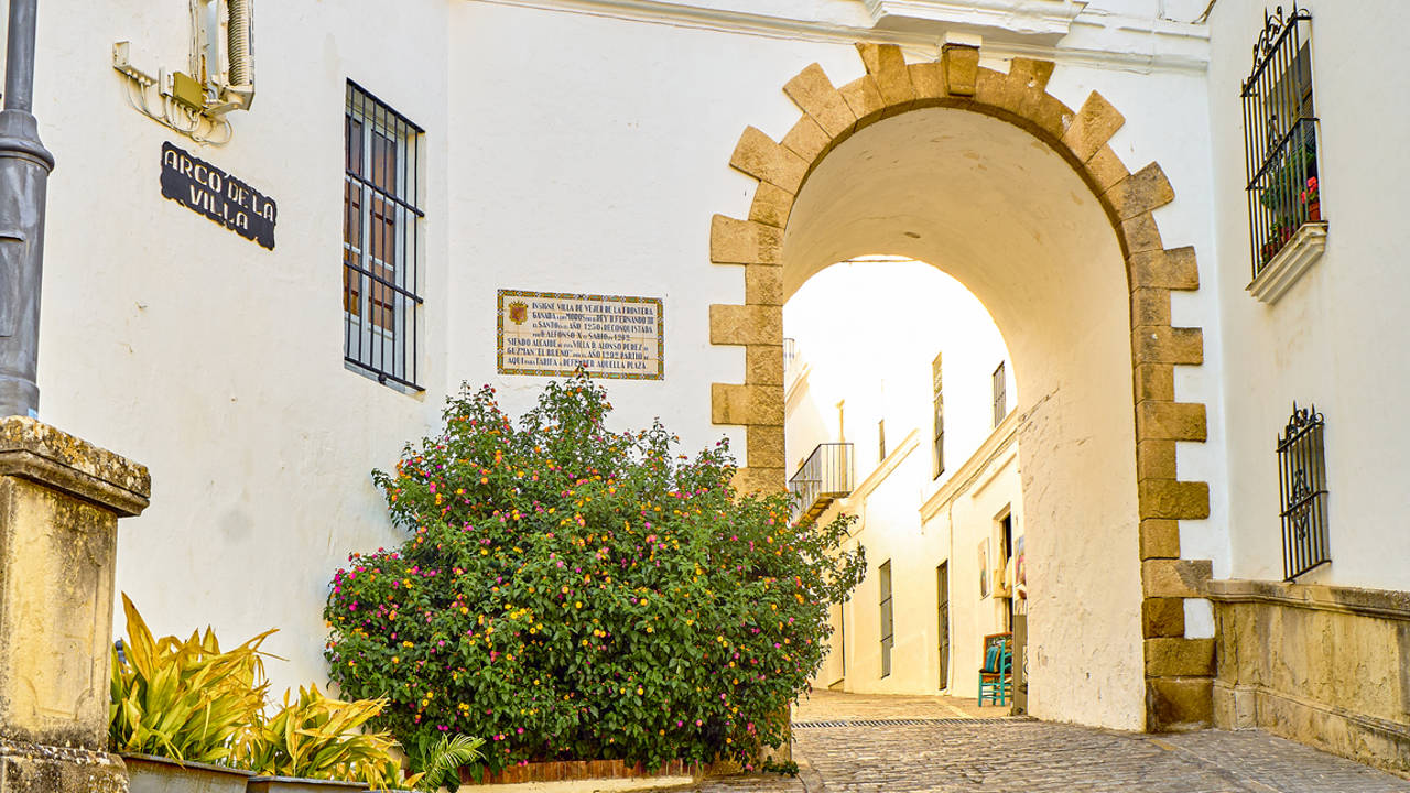 En Cádiz está el pueblo blanco más bonito de España para viajar en junio según National Gegraphic