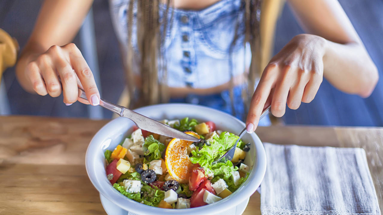 Menú mensual rico en magnesio y potasio: el secreto para quemar grasa y perder peso en verano sin dejar de comer