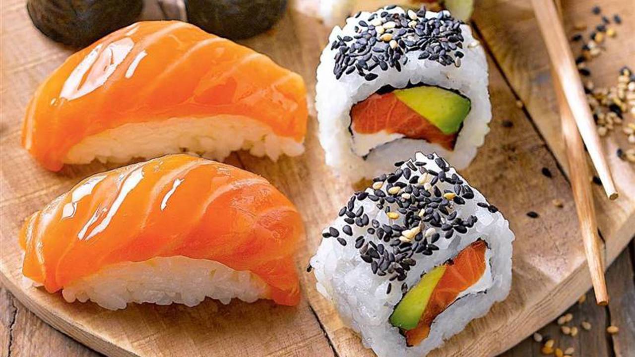 Hacer sushi en casa: 5 recetas fáciles y rápidas de restaurante japonés