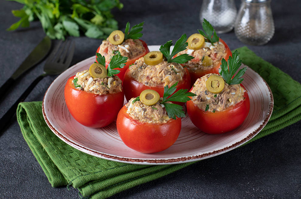 tomates rellenos de atún 