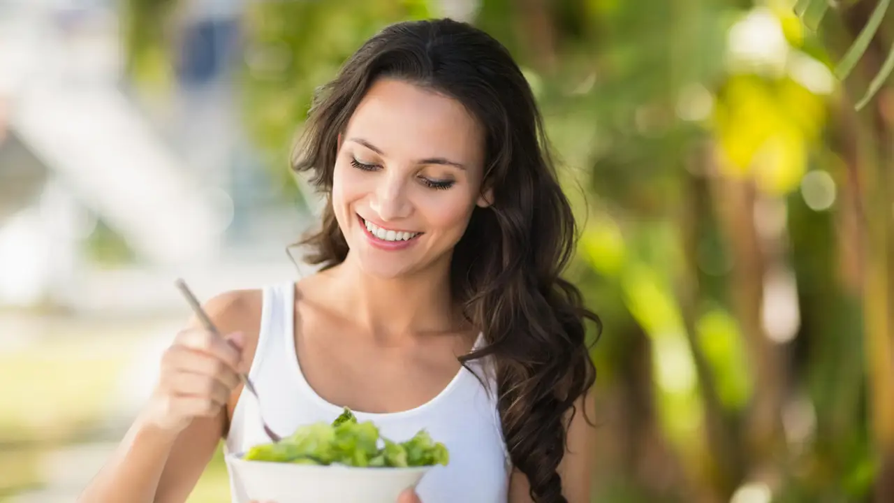 Las personas con diabetes tipo 2 que consumen una dieta baja en carbohidratos podrían dejar de tomar la medicación