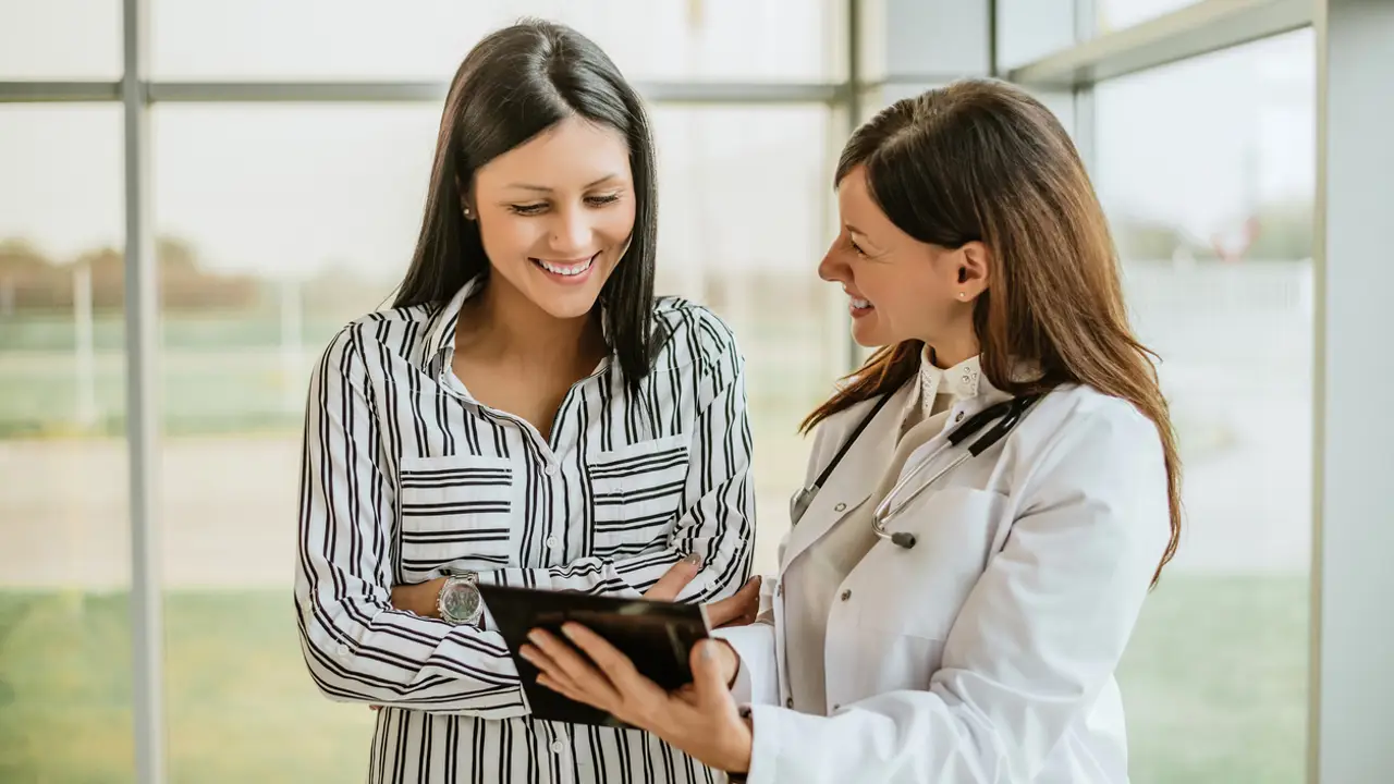 Doctora y paciente