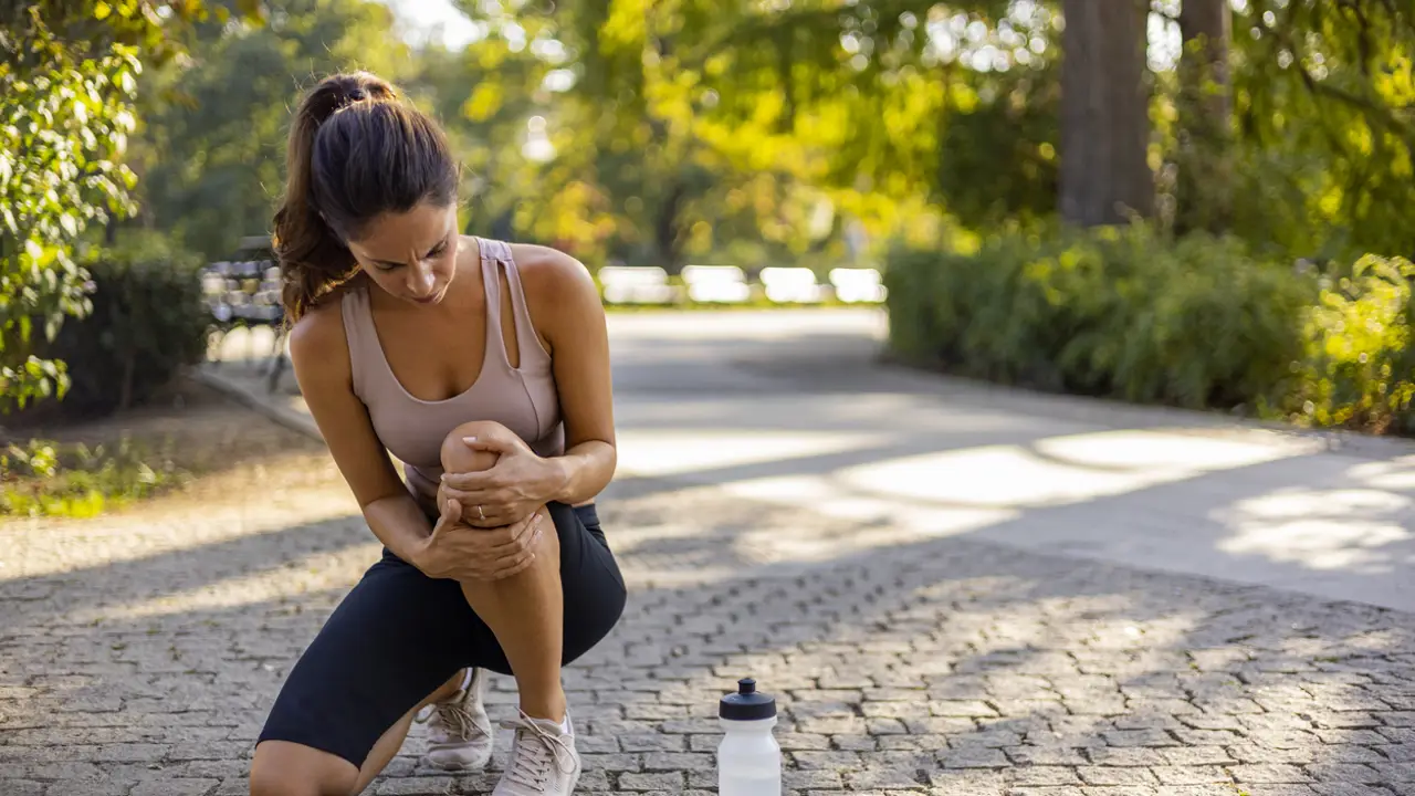 Chica lesión rodilla