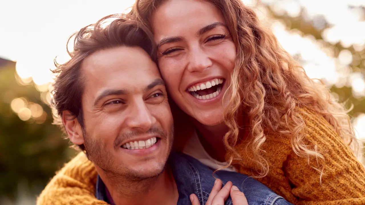 pareja feliz