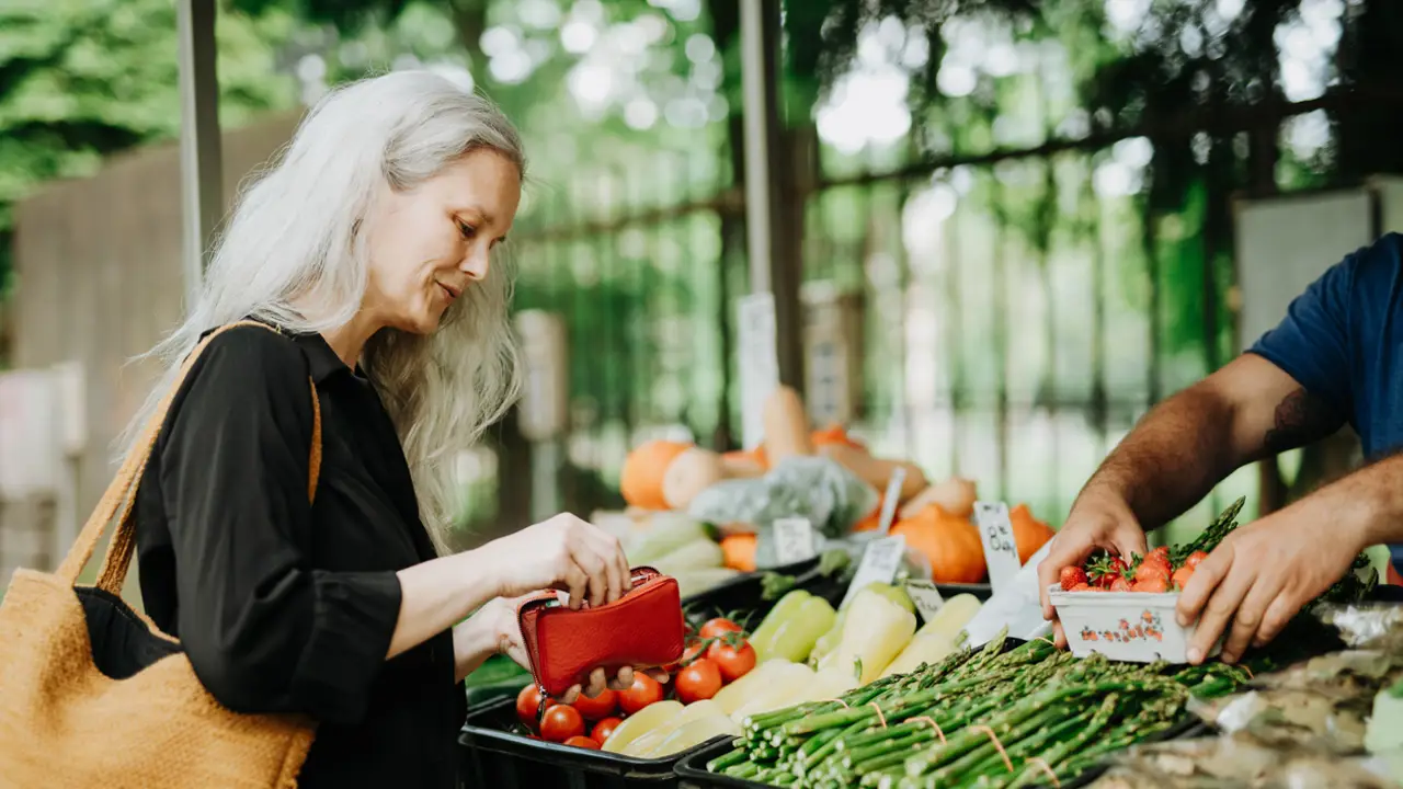 Marta Marcé, nutricionista: "El ayuno intermitente puede ser un gran aliado en la menopausia, si lo aplicas correctamente”