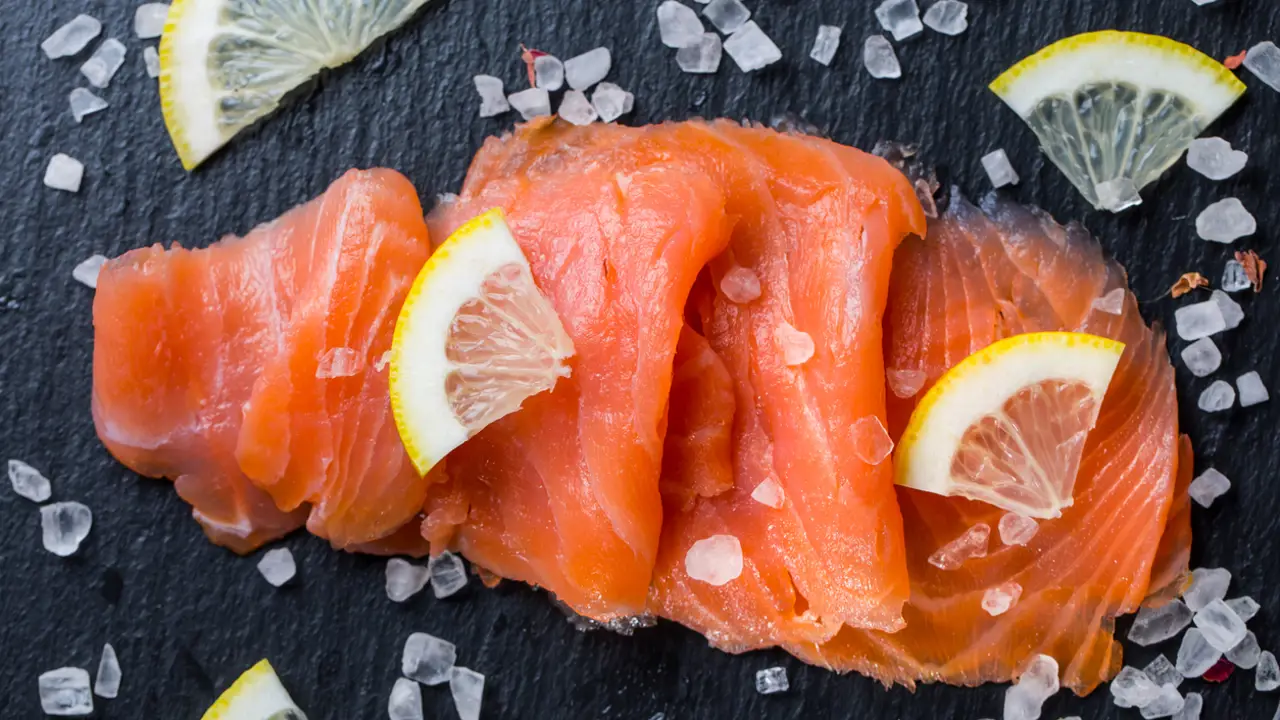 La cena de Nochebuena fácil y deliciosa con salmón ahumado que evita picos de glucosa apta para diabéticos