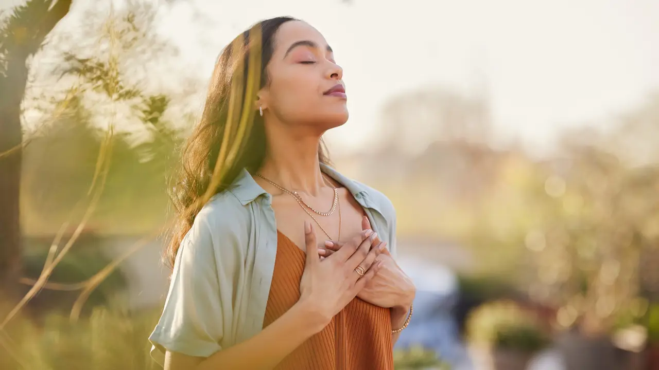 Propósitos de Año Nuevo: los 5 hábitos que la cardióloga Magdalena Perelló aconseja cambiar en 2025 para cuidar tu salud