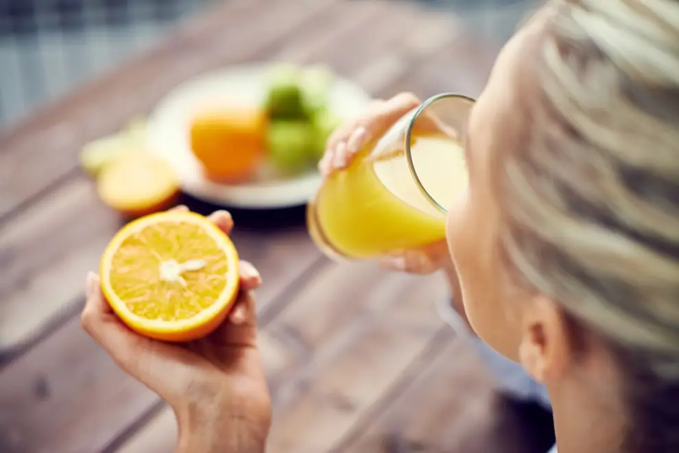 Vitamina C: para qué sirve, cuánta necesitas y qué alimentos la aportan