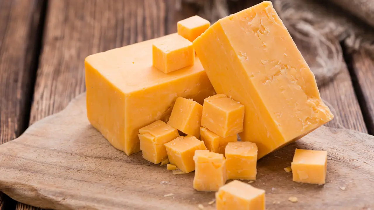 queso cheddar maduro