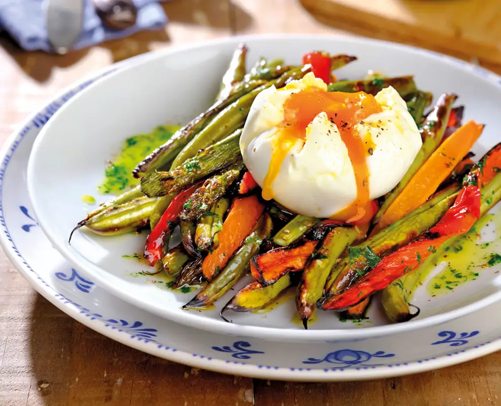 verduras al horno con huevo poche 