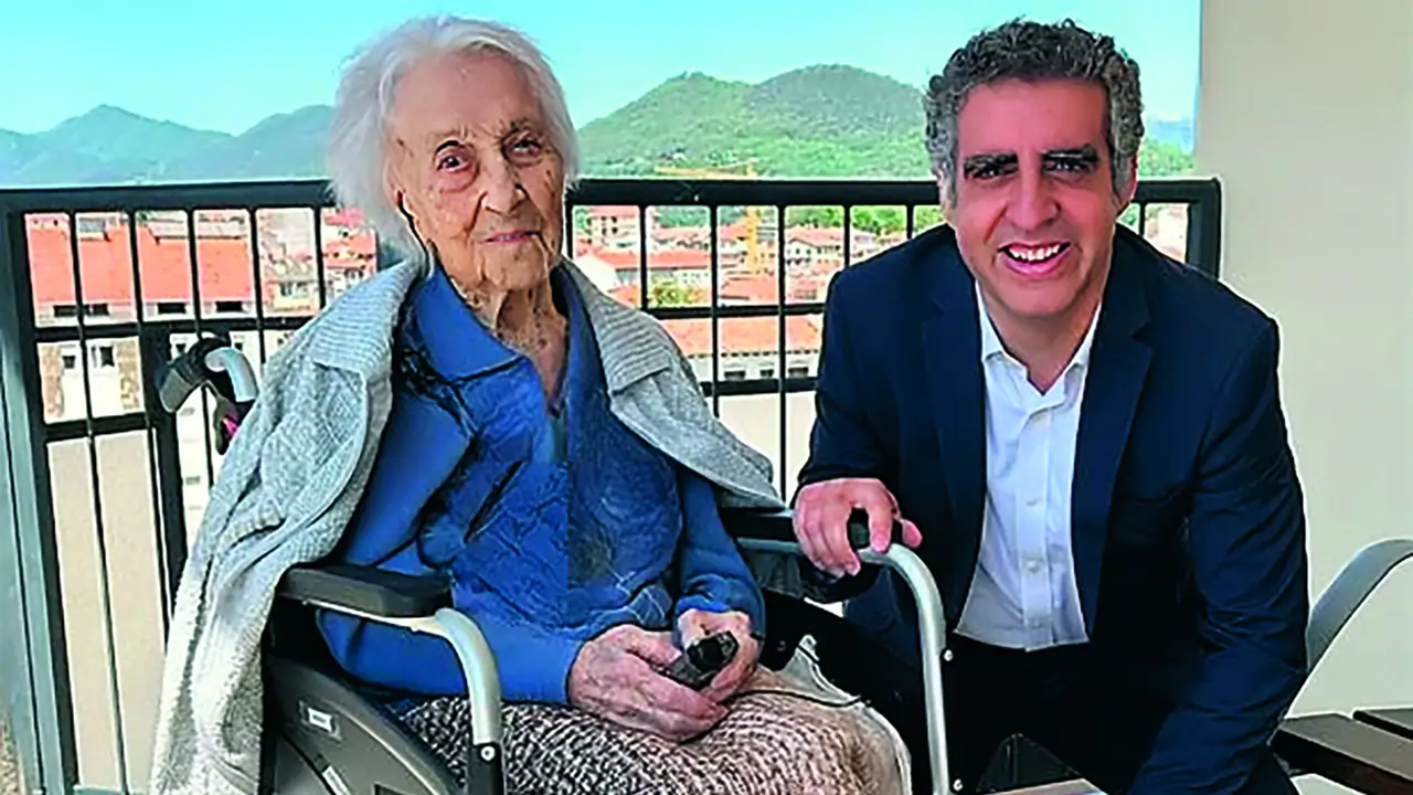 Manel Esteller, especialista en genética: “Para vivir 110 años es mejor caminar, comer frugalmente, tener un buen círculo de amistades, no beber alcohol y no fumar"