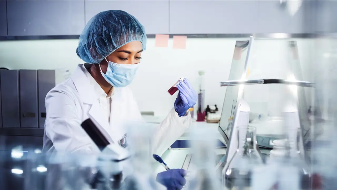 Investigadores españoles descubren cómo detectar antes el riesgo de metástasis en el cáncer de colon