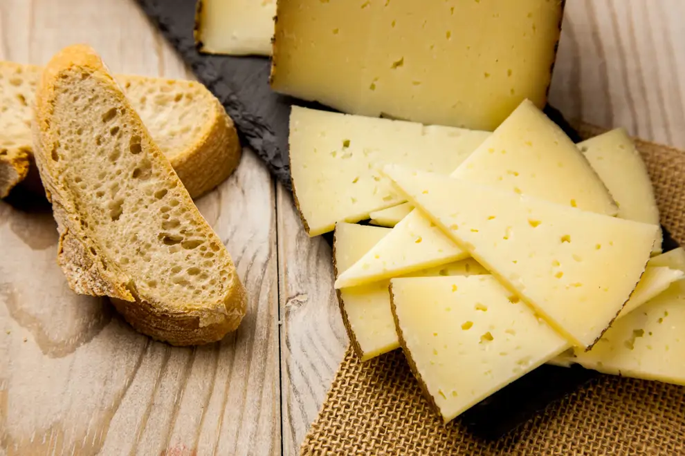 QUESO MANCHEGO