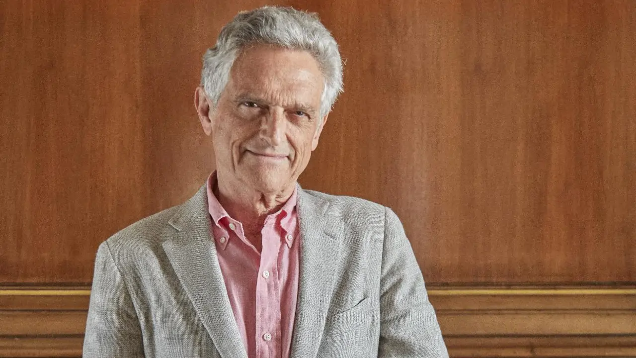 Cómo aprender a ser más optimistas y alejar los pensamientos negativos según el psiquiatra Luis Rojas Marcos
