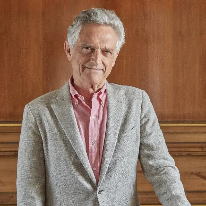Dr. Luis Rojas Marcos