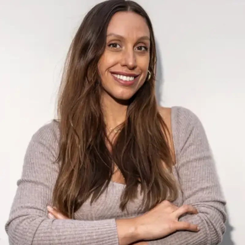 Nicole Vignola