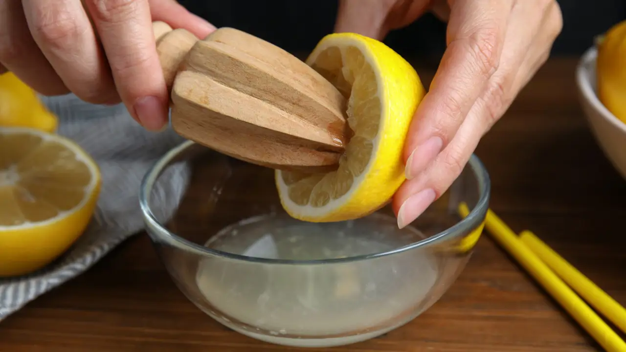 Cómo tomar vinagre y limón para mejorar la absorción de hierro según los expertos